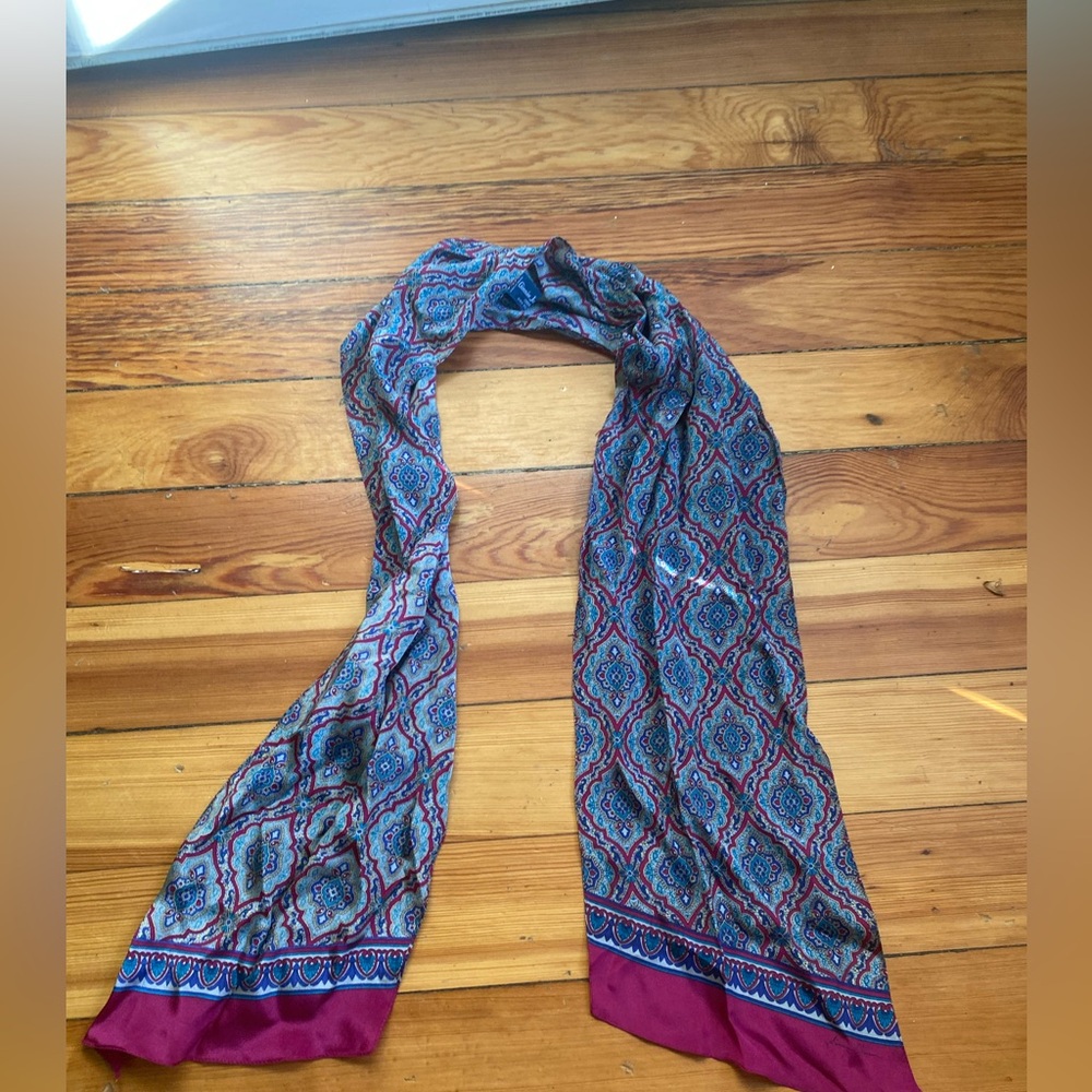 Vintage Ginnie Johansen silk purple Blue Paisley Print Scarf